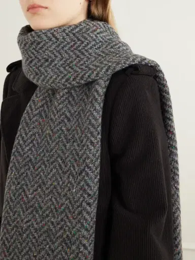 Gabriela Hearst Herringbone Silk And Cashmere-blend Scarf | Thumbnail 2