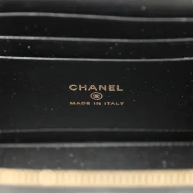 Chanel Chanel Small Top Handle Vanity Case with Chain Black Lambskin Antique Gold Hardware | Thumbnail 11 Chanel Chanel Small Top Handle Vanity Case with Chain Black Lambskin Antique Gold Hardware | Thumbnail 11