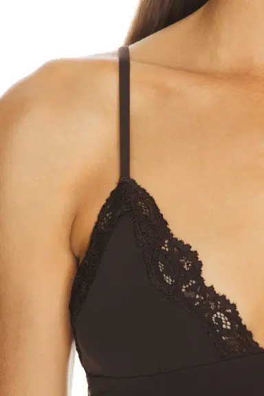 Skims Fits Everybody Lace Triangle Cami And Boyshort Set | Thumbnail 4