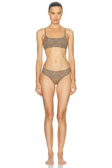 Skims Fits Everybody Scoop Bralette | Thumbnail 4 Skims Fits Everybody Scoop Bralette | Thumbnail 4