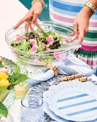 Juliska Isabella Acrylic 13" Serving Bowl | Thumbnail 3