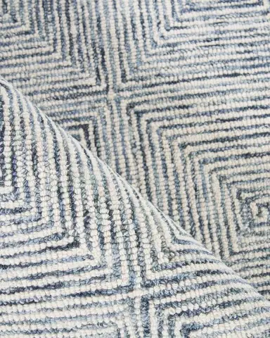 Exquisite Rugs Camille Hand-Tufted Rug | Thumbnail 4