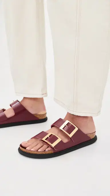 Birkenstock Arizona Droplet Buckle High Shine Sandals Zinfandel | Thumbnail 3