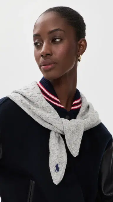 Polo Ralph Lauren Cable Triangle Scarf Soft Grey One Size | Thumbnail 3