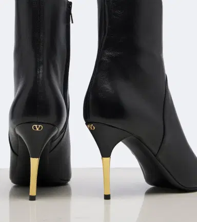 Valentino Garavani Sinead suede-trimmed leather ankle boots | Thumbnail 4