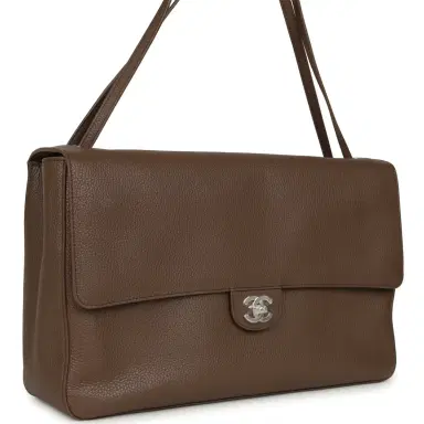 Chanel Chanel Maxi "Souplissimo" Large Flap Bag Light Brown Grained Calfskin Silver Hardware | Thumbnail 2
