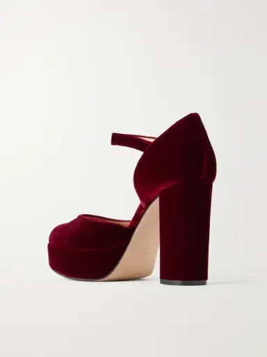 Gianvito Rossi 70 Velvet Pumps | Thumbnail 3