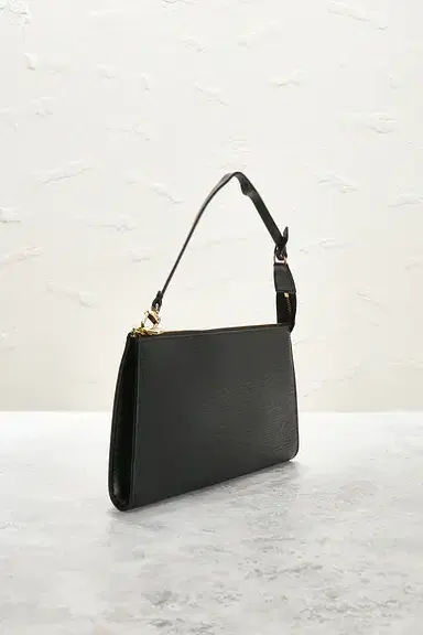 Louis Vuitton Epi Pochette Accessoires 24 Shoulder Bag | Thumbnail 4 Louis Vuitton Epi Pochette Accessoires 24 Shoulder Bag | Thumbnail 4