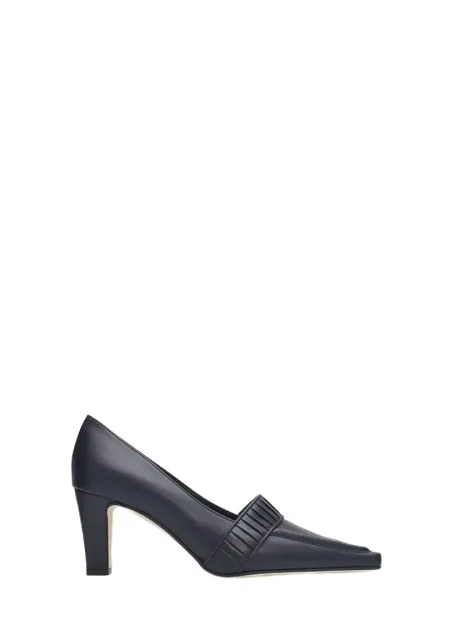 Manolo Blahnik 0mm Mindita Leather Pumps