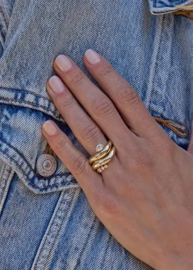 Zoë Chicco 14K Wave Ring with Prong-Set Diamonds | Thumbnail 2