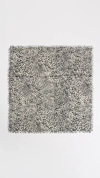 Isabel Marant Alecia Cashmere Wool Scarf Chalk/Black One Size | Thumbnail 2 Isabel Marant Alecia Cashmere Wool Scarf Chalk/Black One Size | Thumbnail 2