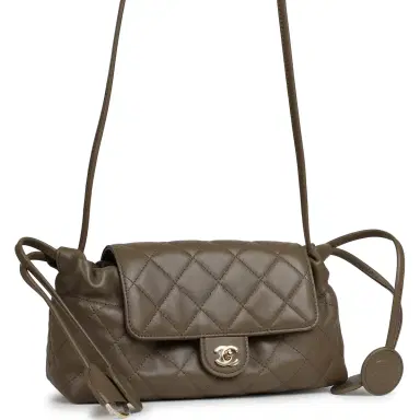 Chanel Chanel Drawstring Clutch Bag with Leather Strap Dark Khaki Lambskin Gold Hardware | Thumbnail 2