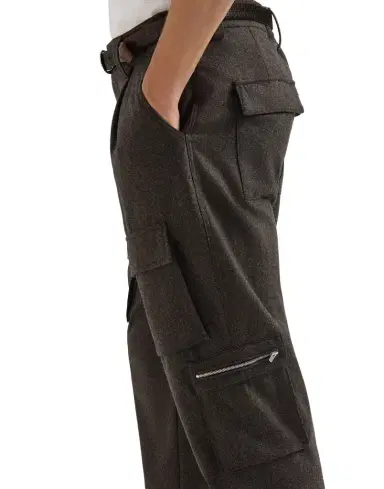 Brunello Cucinelli Trousers with cargo pockets | Thumbnail 4 Brunello Cucinelli Trousers with cargo pockets | Thumbnail 4