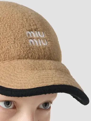 Miu Miu Women's Fleece Baseball Cap - Beige | Thumbnail 3