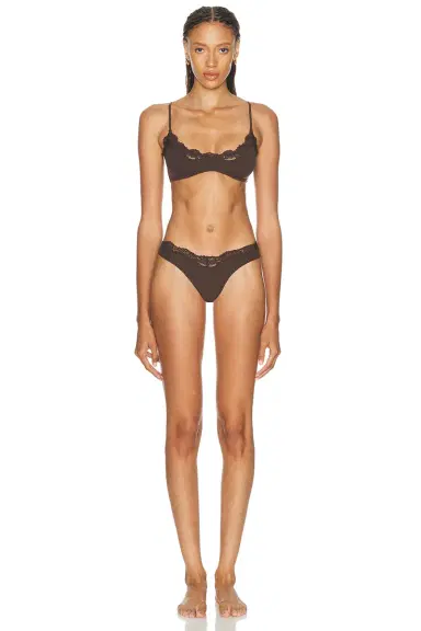 Skims Fits Everybody Lace Dip Thong | Thumbnail 4