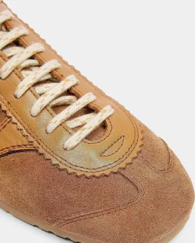 Dries Van Noten Round-Toe Suede Low-Top Sneakers | Thumbnail 3 Dries Van Noten Round-Toe Suede Low-Top Sneakers | Thumbnail 3