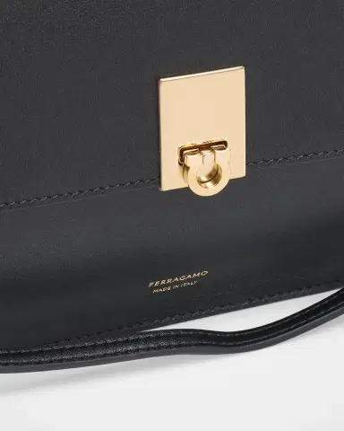 Ferragamo Cara Medium Leather Shoulder Bag | Thumbnail 4 Ferragamo Cara Medium Leather Shoulder Bag | Thumbnail 4