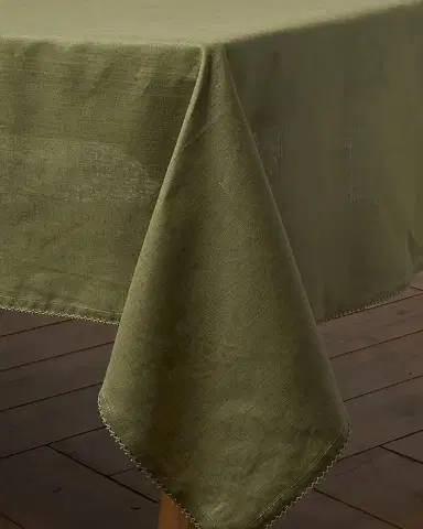 Juliska Berry Scallop Tablecloth, 60" x 120" | Thumbnail 3 Juliska Berry Scallop Tablecloth, 60" x 120" | Thumbnail 3