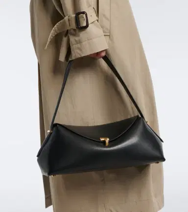 TOTEME T-Lock Small leather shoulder bag | Thumbnail 6