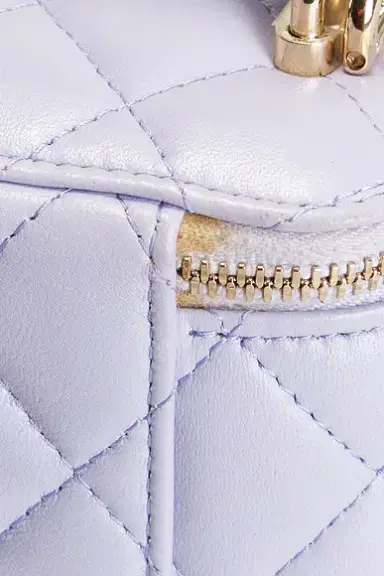 Chanel Chanel Lambskin Mini Classic Vanity Case | Thumbnail 7 Chanel Chanel Lambskin Mini Classic Vanity Case | Thumbnail 7