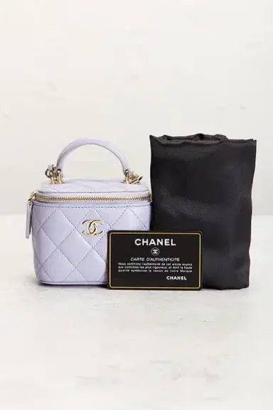 Chanel Chanel Lambskin Mini Classic Vanity Case | Thumbnail 9 Chanel Chanel Lambskin Mini Classic Vanity Case | Thumbnail 9