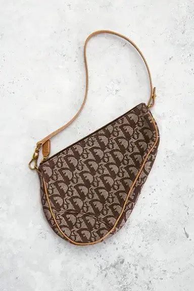 Dior Diorissimo Pochette Saddle Bag | Thumbnail 2 Dior Diorissimo Pochette Saddle Bag | Thumbnail 2