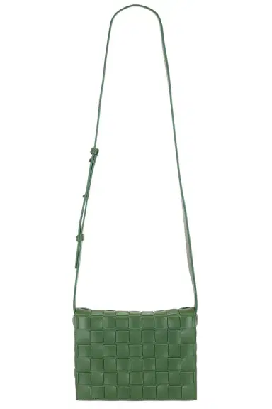 Bottega Veneta Flap Messenger Intrecciato 20 Silky Calf | Thumbnail 1 Bottega Veneta Flap Messenger Intrecciato 20 Silky Calf | Thumbnail 1