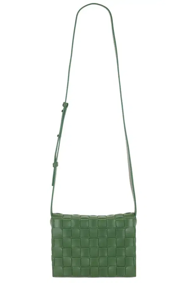 Bottega Veneta Flap Messenger Intrecciato 20 Silky Calf