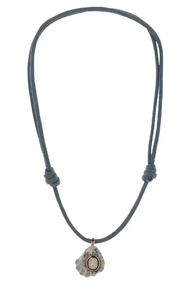 DEZSO BY SARA BELTRÁN Diamond Cat Paw Shell Necklace - Blue