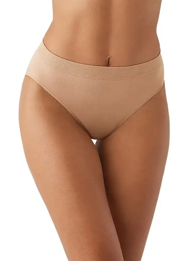 Wacoal Women's B-Smooth Hi-Cut Brief
