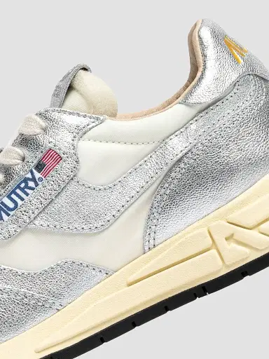 Autry Women's Reelwind Logo Low-Top Sneakers | Thumbnail 6 Autry Women's Reelwind Logo Low-Top Sneakers | Thumbnail 6