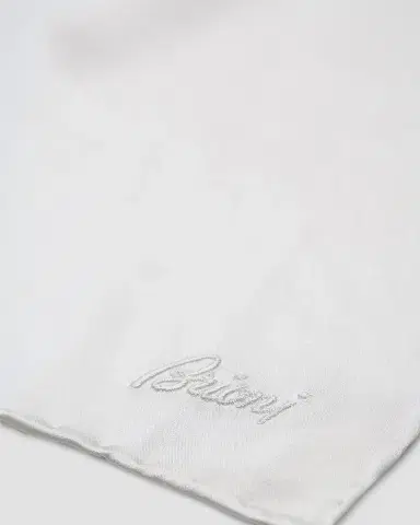 Brioni Men's Hand-Rolled Silk Pocket Square | Thumbnail 2