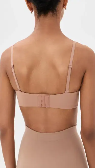 Skims Fits Everybody Strapless Bra | Thumbnail 3