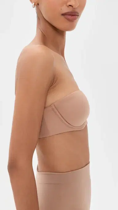 Skims Fits Everybody Strapless Bra | Thumbnail 4