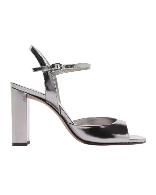 Alexandre Birman 0mm Amy Metallic Leather Ankle-Strap Sandals