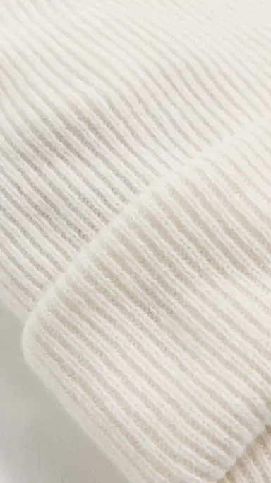 Lisa Yang Stockholm Cashmere Beanie Cream One Size | Thumbnail 4