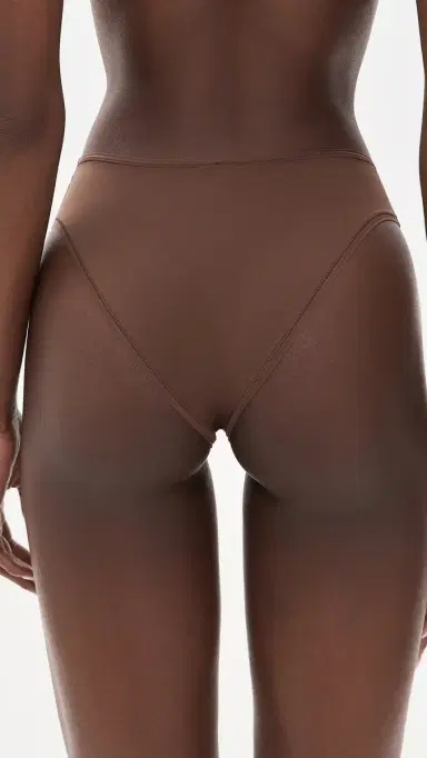 Skims Cheeky Briefs | Thumbnail 3
