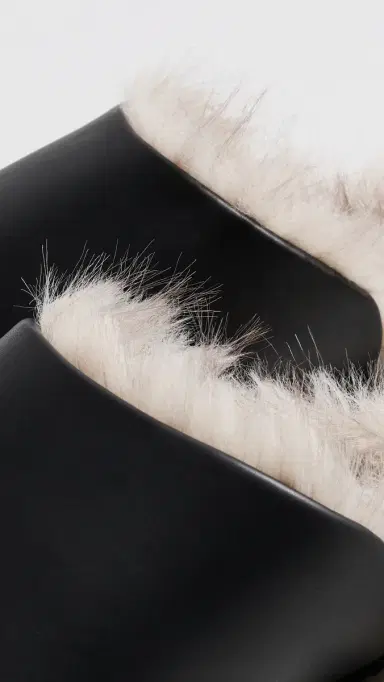 ROAM Luxe Mules | Thumbnail 6