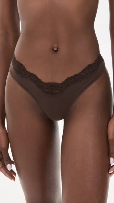 Skims Dipped Thong | Thumbnail 2