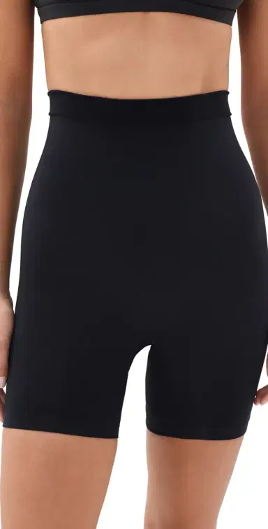 Skims Mid Thigh Shorts | Thumbnail 1