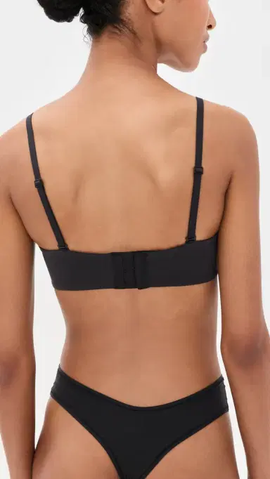 Skims Fits Everybody Strapless Bra | Thumbnail 3