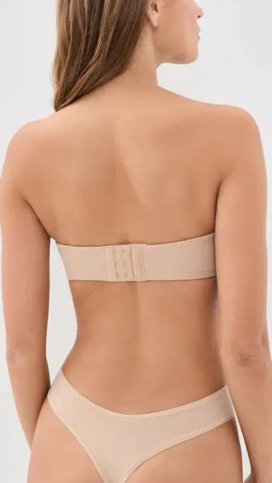 Skims Thong | Thumbnail 3