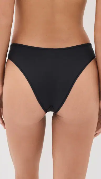 Skims Cheeky Briefs | Thumbnail 3