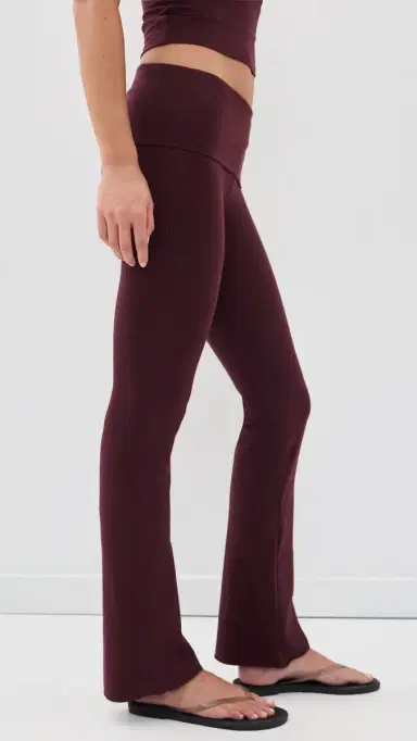 Skims Fold Over Pants Currant | Thumbnail 4