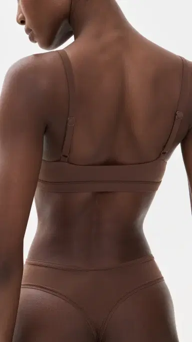 Skims Thong Panty Cocoa | Thumbnail 3