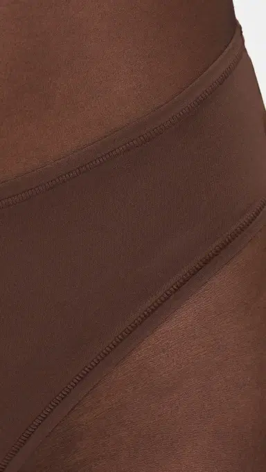 Skims Thong Panty Cocoa | Thumbnail 5