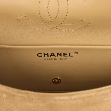 Chanel Chanel Mini "Souplissimo" Flap Bag Beige Suede Gold Hardware | Thumbnail 9 Chanel Chanel Mini "Souplissimo" Flap Bag Beige Suede Gold Hardware | Thumbnail 9