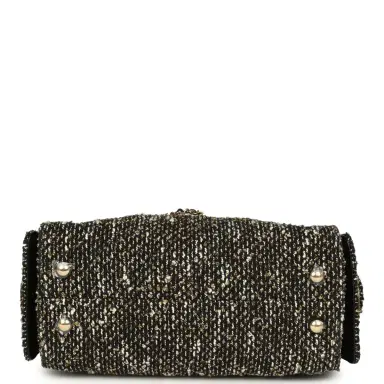 Chanel Chanel Mini 25 Hobo Bag Black, White, Gold Tweed Boucle Gold Hardware | Thumbnail 6 Chanel Chanel Mini 25 Hobo Bag Black, White, Gold Tweed Boucle Gold Hardware | Thumbnail 6