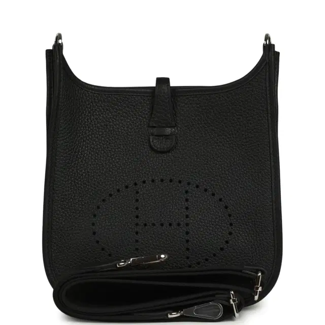 HERMÈS Hermes Evelyne 23 Black Clemence Palladium Hardware