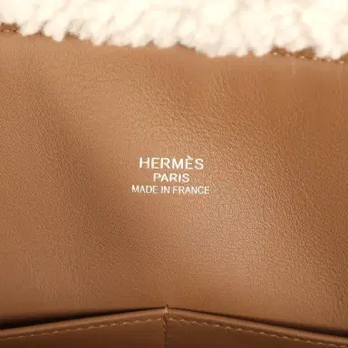 HERMÈS Hermes Teddy Kelly Retourne 35 Chamois, Ecru Shearling, Alezan Swift Palladium Hardware | Thumbnail 8 HERMÈS Hermes Teddy Kelly Retourne 35 Chamois, Ecru Shearling, Alezan Swift Palladium Hardware | Thumbnail 8